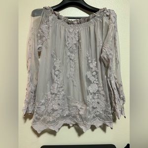Marled reunited clothing-lavendar lace long sleeve blouse- size l